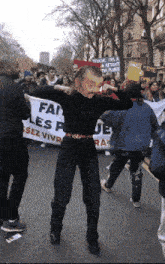 GIF