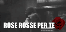 Mazzo Di Fiori Rose Rosse Ti Amo Amore Regalo San Valentino Rose Rosse Per Te Massimo Ranieri GIF - Bouquet Flower Bouquet Flowers GIFs