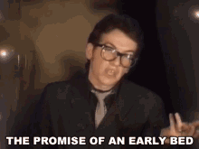 The Promise Of An Early Bed Early Sleep GIF - The Promise Of An Early Bed Early Bed Early Sleep GIFs