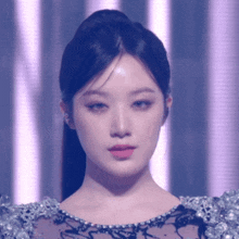 Shushuqqi Shuhua Yawning While Staring Down The Camera GIF - Shushuqqi ...