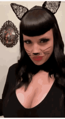 Meow Right GIF - Meow Right Wink GIFs