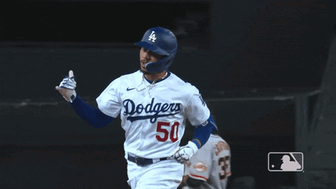 Mookie Betts Dodgers GIF - Mookie betts Dodgers Go dodgers - Discover &  Share GIFs