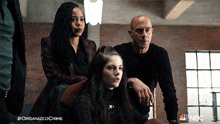Look At This Detective Elliot Stabler GIF - Look At This Detective Elliot Stabler Sergeant Ayanna Bell GIFs