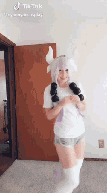 Nyannyancosplay Kat GIF Nyannyancosplay Kat Nyarmy Discover Share GIFs