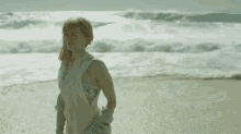 Girl Walking Beach Girl Holding Dress GIF - Girl Walking Beach Girl Holding Dress 4kkyubin GIFs