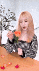Heejin Artms GIF - Heejin Artms Flower Rhythm GIFs