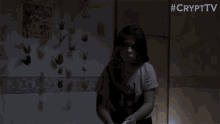 Scared Under The Blanket GIF - Scared Under The Blanket Creepy GIFs