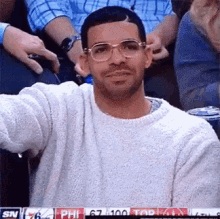 Applause Drake GIF - Applause Drake Clapping GIFs