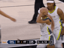 a basketball game between dal and lva is being shown on ion