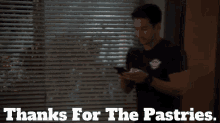 Station19 Travis Montgomery GIF - Station19 Travis Montgomery Thanks For The Pastries GIFs