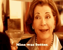 Arrested Development Lucielle Bluth GIF - Arrested Development Lucielle Bluth Dig GIFs