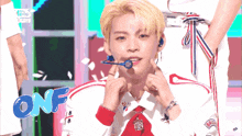 Onf Popping Onf Heart GIF - Onf Popping Onf Heart Onf Love GIFs