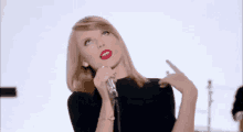 Taylor Swift Taylor GIF - Taylor Swift Taylor Shake It Off GIFs