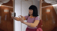Amazed Jeanette GIF - Amazed Jeanette The Wilds GIFs