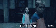 Its Open Young Nell GIF - Its Open Young Nell The Haunting Of Hill House GIFs