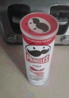 Pringles Pizza GIF - Pringles Pizza Chips GIFs