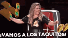 Kelly Clarkson Dancing GIF - Kelly Clarkson Dancing The Voice GIFs