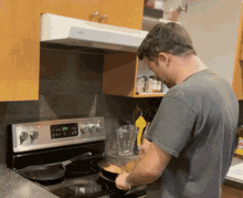 Thestockguy Cooking GIF - Thestockguy Cooking Fail GIFs