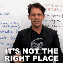 Its Not The Right Place Benjamin GIF - Its Not The Right Place Benjamin Engvid GIFs