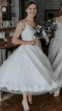 Renée Slater GIF - Renée Slater Bride GIFs