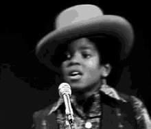 Michael Jackson GIF - Michael Jackson Singing GIFs