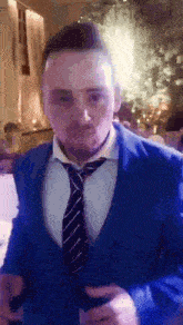 Blauw Pak Dancing Man GIF - Blauw Pak Dancing Man Party Time GIFs