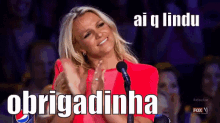 Obrigadinha Britneyspears Batendopalma Aplausos GIF - Thanks Britney Spears Clapping Hands GIFs