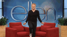 Saturday Night Live - Ellen Dance GIF - Saturday Night Live Snl Kate Mc Kinnon GIFs