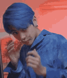 Kim Taehyung Peeking GIF - Kim Taehyung Peeking Blue Hair GIFs