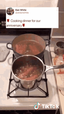 So Me GIF - So Me I Only Can Cook Hotdog GIFs