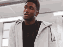 Mkbhd What The GIF - Mkbhd What The Excuse Me GIFs