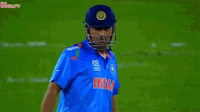 Dhoni Smile Gif GIF - Dhoni Smile Gif Cricket - Discover & Share GIFs
