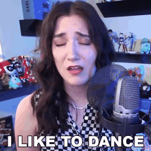 I Like To Dance Brizzy Voices GIF