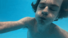 Underwater Bubbles GIF - Underwater Bubbles Pool GIFs