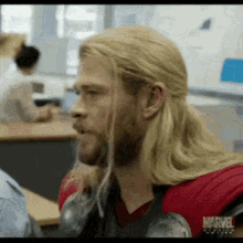 Thor Bored GIF - Thor Bored Odinson GIFs