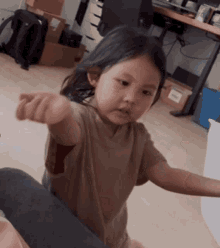 Muscles Bebe GIF - Muscles Bebe Strong GIFs