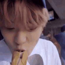 Hiijeffrey Jaehyun GIF - Hiijeffrey Jaehyun Eating GIFs