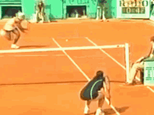 Arantxa Sanchez Vicario Serena Williams GIF - Arantxa Sanchez Vicario Serena Williams Tennis GIFs