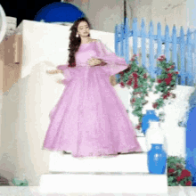 Helly Shah Photoshoot GIF - Helly Shah Photoshoot Gown GIFs