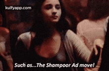 Such As...The Shampoor Ad Move!.Gif GIF - Such As...The Shampoor Ad Move! Alia Bhatt Fawad Khan GIFs