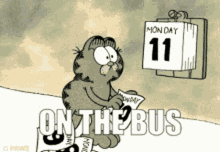 On The Bus Garfield GIF - On The Bus Garfield Monday GIFs