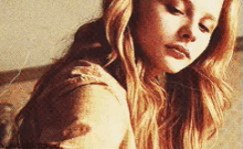 Chloe Grace Moretz Thomas Sangster GIF