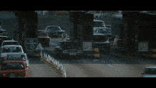 a car is driving past a sign that says no change