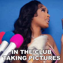 In The Club Taking Pictures Lebra Jolie GIF - In The Club Taking Pictures Lebra Jolie What Kinda Song GIFs
