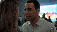 The Baker And The Beauty Daniel Garcia GIF - The Baker And The Beauty Daniel Garcia Noa Hamilton GIFs