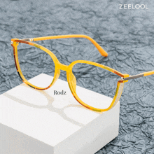 Zeelool Yellow Thin Frame Glasses GIF - Zeelool Yellow Thin Frame Glasses GIFs