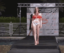 Model Bikini GIF - Model Bikini Catwalk GIFs