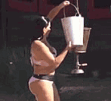 Gretchen Pouring GIF - Gretchen Pouring Bath Time GIFs