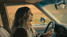 I'M On My Way Anne Wilson GIF - I'M On My Way Anne Wilson Rain In The Rearview Song GIFs