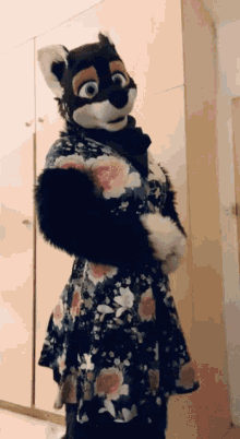 Voksy Fursuit GIF - Voksy Fursuit Furry GIFs